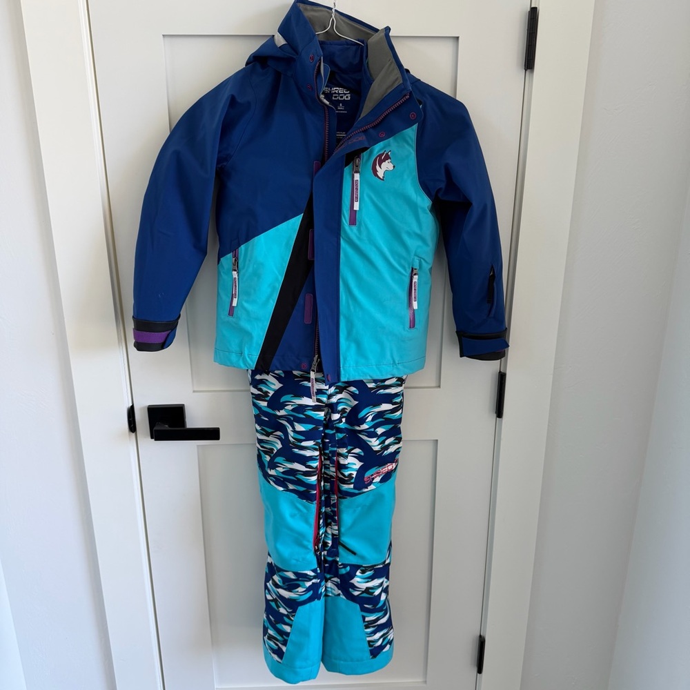 Akova Shred Dog Ski Coat and Bib Pants Blue Girls 8 Small